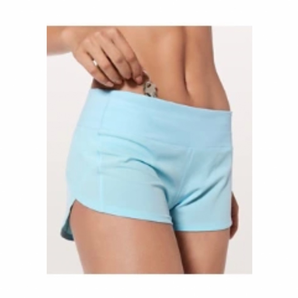 Lululemon speed up short 2.5 inches in blue glow size 6